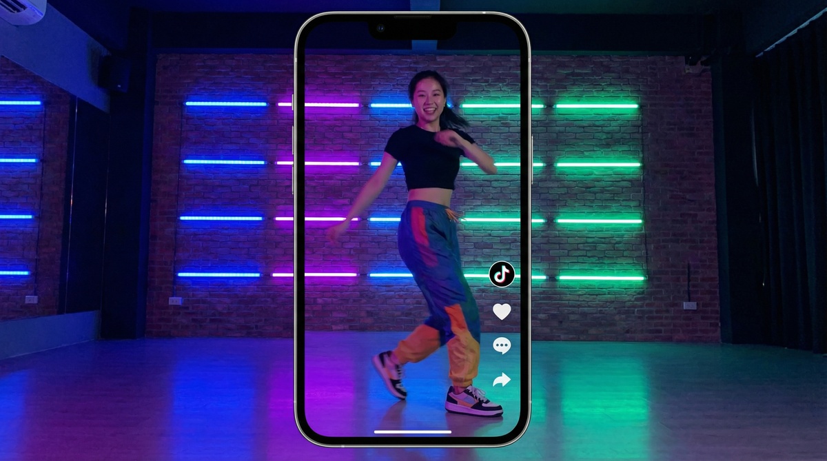 黄色仓库舞蹈视频